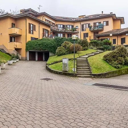 Con Giardino A 2 Minuti Dal Lejlighed Porto Valtravaglia