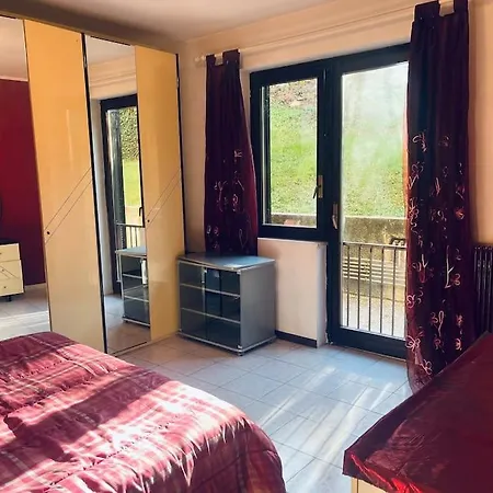Apartment Con Giardino A 2 Minuti Dal Porto Valtravaglia
